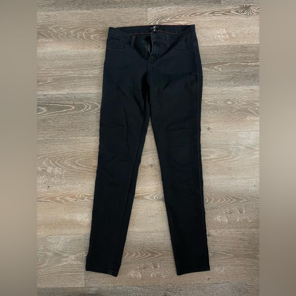 Black Skinny Jeans